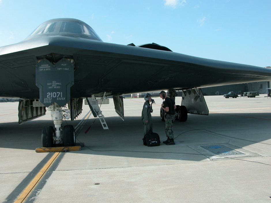 b-2隐形轰炸机 -